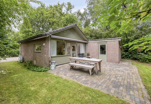 Duerswâldmer Wei 11 13 BAKKEVEEN Duerswâldmer Wei 11 13 BAKKEVEEN
