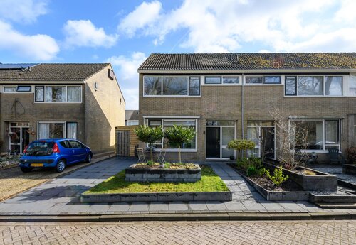 Ds. van Apeldoornwei 15 BOORNBERGUM Ds. van Apeldoornwei 15 BOORNBERGUM